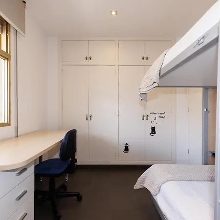 Uhc Versailles Family Complex Apartment Cambrils